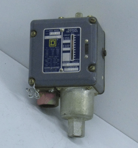 9012ACW5 Pressure Switch by Square D