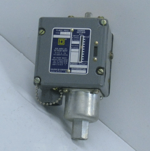 9012ACW21 Pressure Switch by Square D