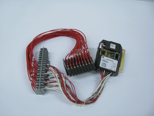 SPAS240AB8 Auxillary Switch Module by General Electric